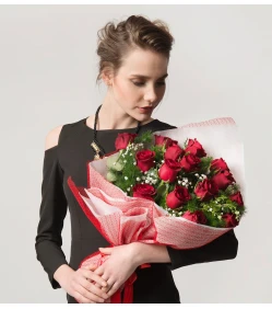 Biricik Aşkıma 15 Kırmızı Gül Buketi